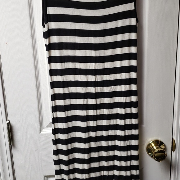Sold Elsewhere - Forever 21 Maxi Dress - Picture 3 of 4